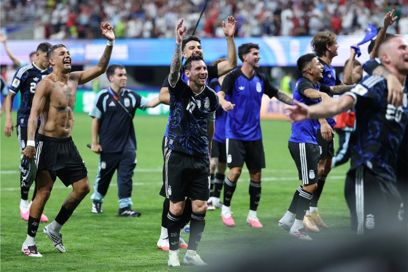 Lionel Messi đánh giá cao tinh thần của cả đội