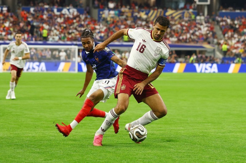 Tây Ban Nha quyết chiến với Argentina